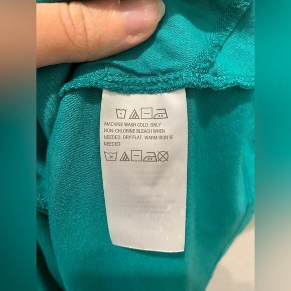 LOGO LORI GOLDSTEIN | Teal Mixed Fabric Short Sleeve Top | Medium - Picture 7 of 7